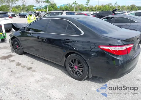 2017 Toyota Camry Se z USA, uszkodzony, nr VIN 4T1BF1FK2HU315744